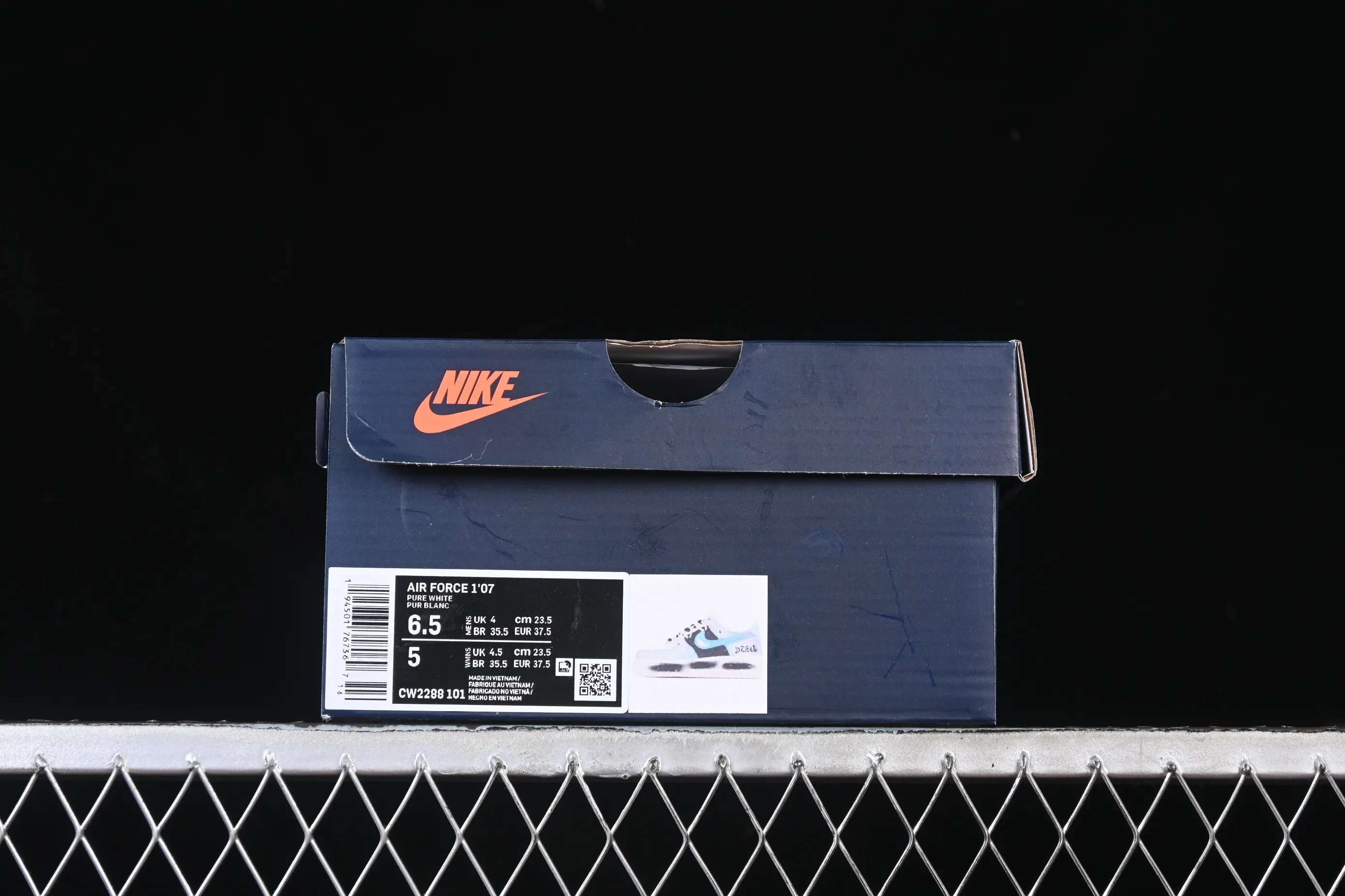 All categories Nk Air Force 1 Air Force series Nk Air Force 1 Low Air Force low top Nike Air Force 1'07 Low "Chasing Dream" Hand-painted graffiti Yunlang Zhumeng Air Force One low-top casual sneakers CW2288-101